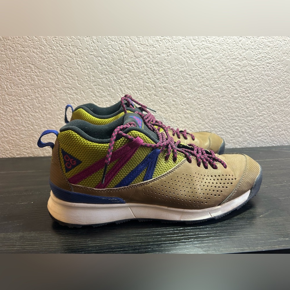 Nike ACG Okwahn 2 Men’s Trail Shoes Trainers 525367-201 Golden Beige Size 10.5 - Picture 2 of 10